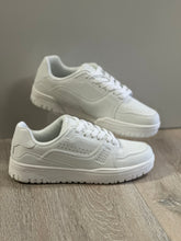 Load image into Gallery viewer, Women Tennis Shoes/White-Rich-35