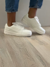 Load image into Gallery viewer, Women Tennis Shoes/White-Rich-35