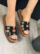 Load image into Gallery viewer, Women Sandals/Black-Crochet-105