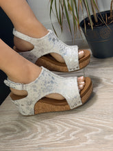 Load image into Gallery viewer, Very G Women Platform Sandals/White Silver-Harper