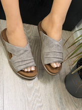 Load image into Gallery viewer, Very G Women Sandals/Grey-Jolene 2