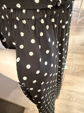 Load image into Gallery viewer, Women Skirt/Black-3787L