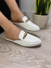 Load image into Gallery viewer, Women Flats/White-Bellen-58