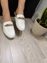 Load image into Gallery viewer, Women Flats/White-Bellen-58