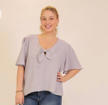 Load image into Gallery viewer, Women Plus Size Top/Grey-MN4215X