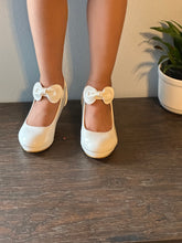 Load image into Gallery viewer, Girls Heels/White-Dana-64K
