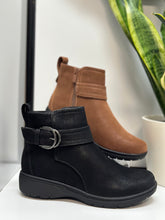 Load image into Gallery viewer, Women Boots/Tan-Principal-8