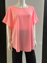 Load image into Gallery viewer, Women Plus Top/Bright Pink-QT-3500XN
