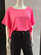 Load image into Gallery viewer, Women plus Top/Neon Fuchsia-QT-3500XN