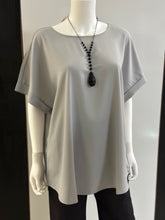 Load image into Gallery viewer, Women Plus Top/LT Grey-QT-3500XN