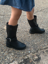 Load image into Gallery viewer, Infant Boots/Black-Vine-1A
